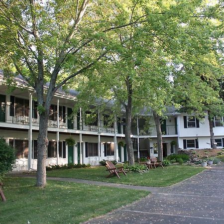 Parkside Inn Ellison Bay Ngoại thất bức ảnh